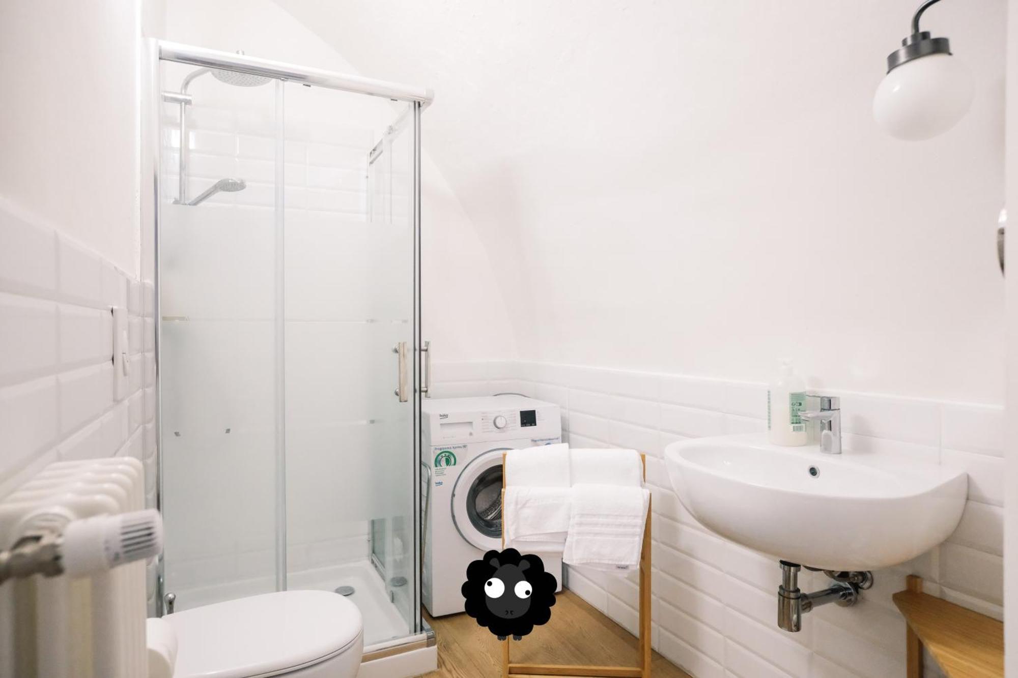 Apartamento Flat Il Torrazzo XIII Secolo Alzano Lombardo Exterior foto